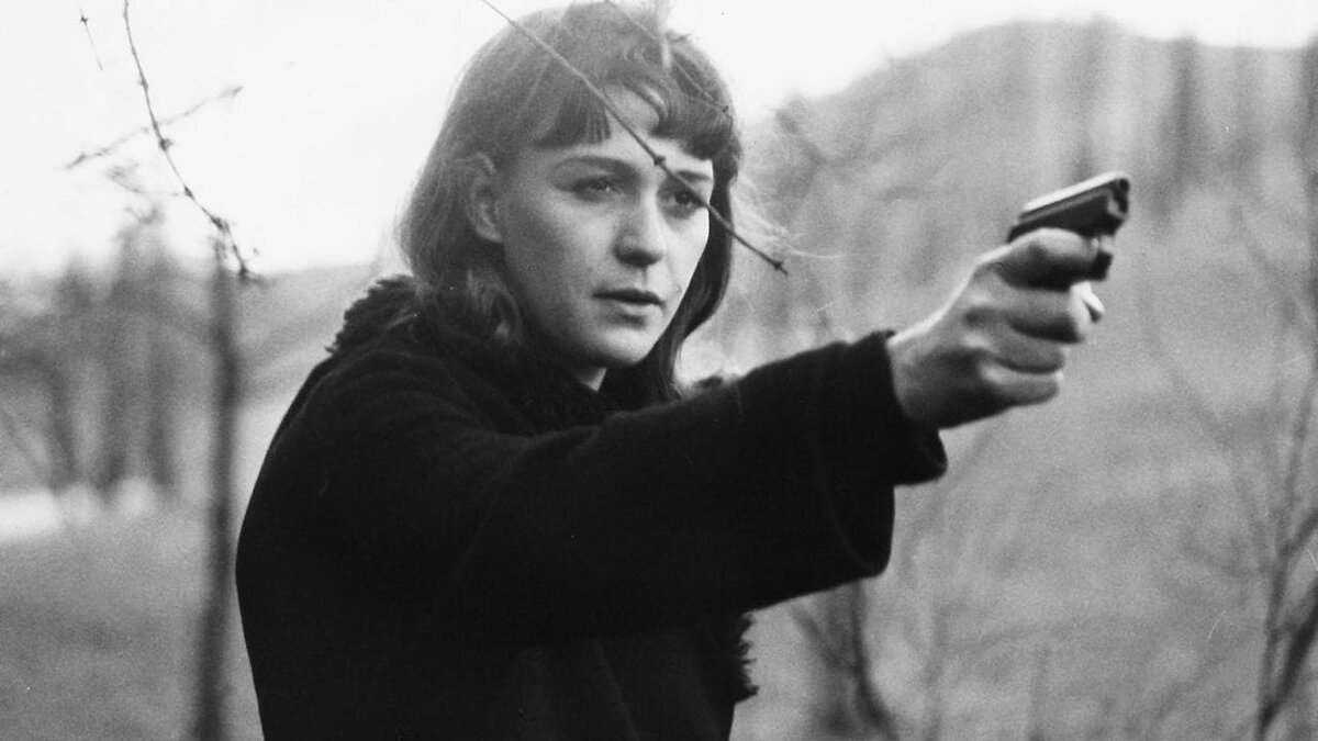 Кадр из фильма "Прощание с прошлым" взят для иллюстрации из Яндекс Картинки.