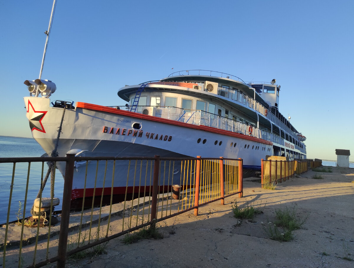 майский причал рыбалка белгород. судно две столицы. теплоход нижний новгород навигация 2023. какой теплоход выбрать. какой теплоход выбрать.