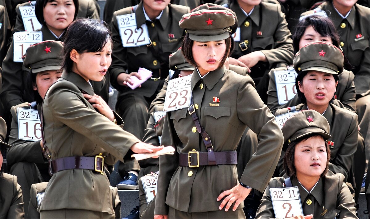В 2010 году 20 летняя девушка Ми Хян бежала из Северной Кореи и рассказала в интервью журналу Marie Claire о том, что несколько лет служила в секретной государственной бригаде «киппымчо» (дословно в