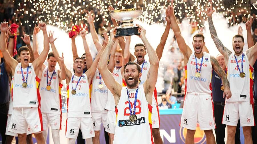Сборная Испании выиграла чемпионат Европы по баскетболу 2022 года. Испанцы победили команду Франции со счетом 88:76. Встреча прошла в воскресенье, 18 сентября, в Берлине.