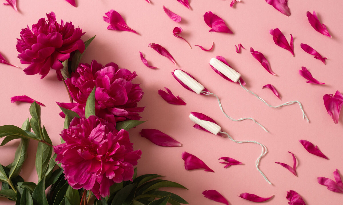 Выделения из влагалища после менструации: норма и патология