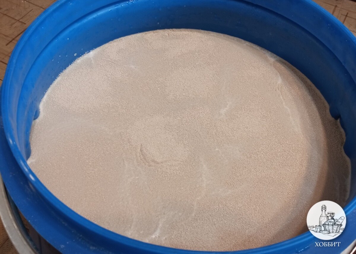 Дрожжи на поверхности зерновой браги