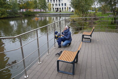    Комфортное пространство для отдыха у воды в Молжаниновском районе севера столицы © Пресс-служба комплекса городского хозяйства Москвы