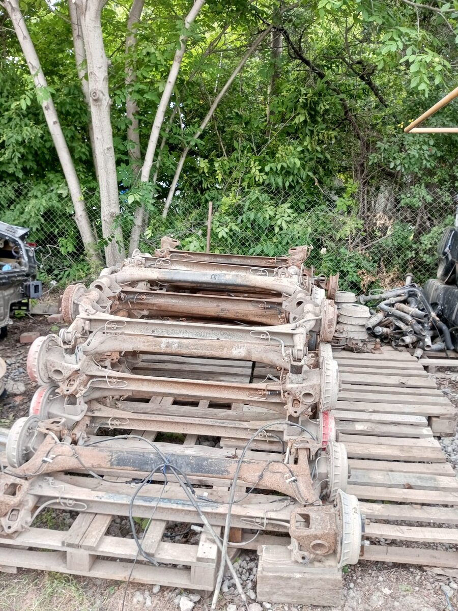 Разнообразие балок на авторазборке