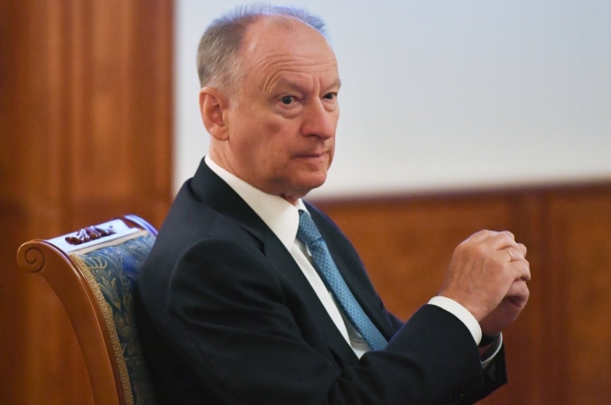    Патрушев призвал возродить настоящий культ ученого, инженера и труженика