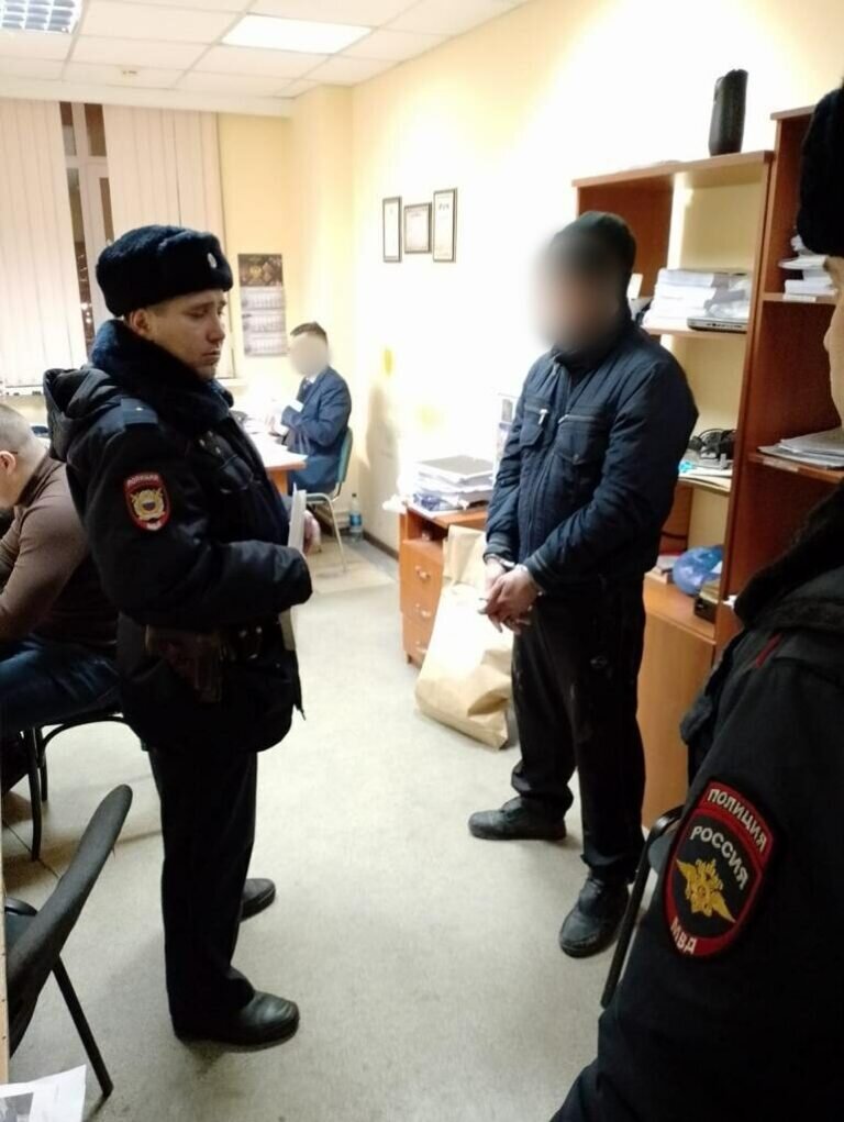    В Оренбурге изнасиловали и ограбили 45-летнюю работницу автомойки Белов Михаил Александрович