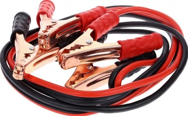 Пусковые провода. С их помощью можно прикурить разряженный аккумулятор