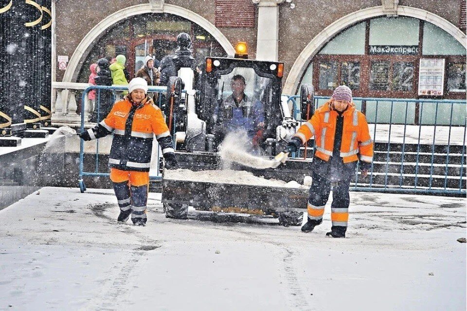    Городские службы Москвы будут работать в усиленном режиме с 23 по 26 февраля Михаил ФРОЛОВ