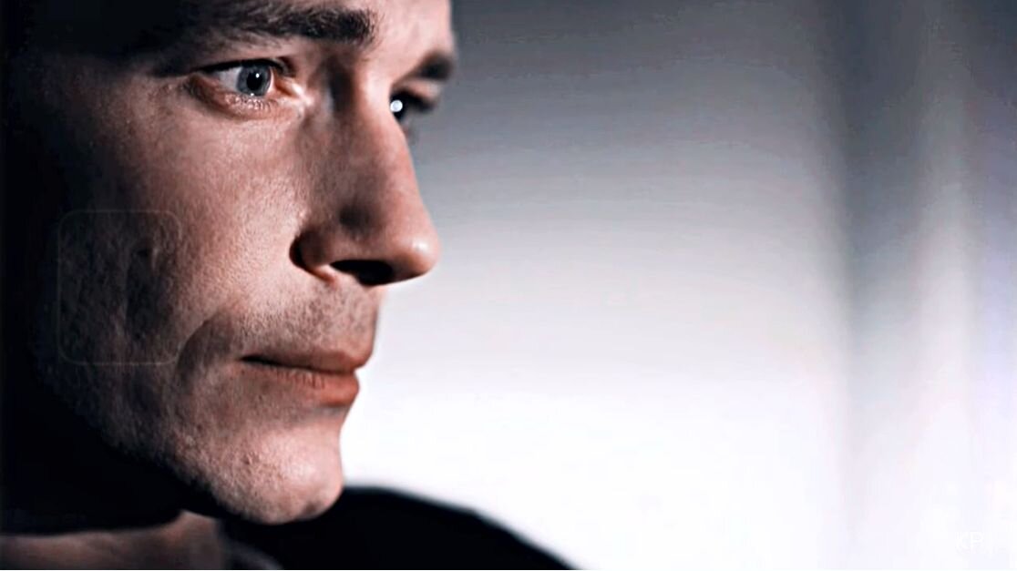 кадр из сериала "Триггер"