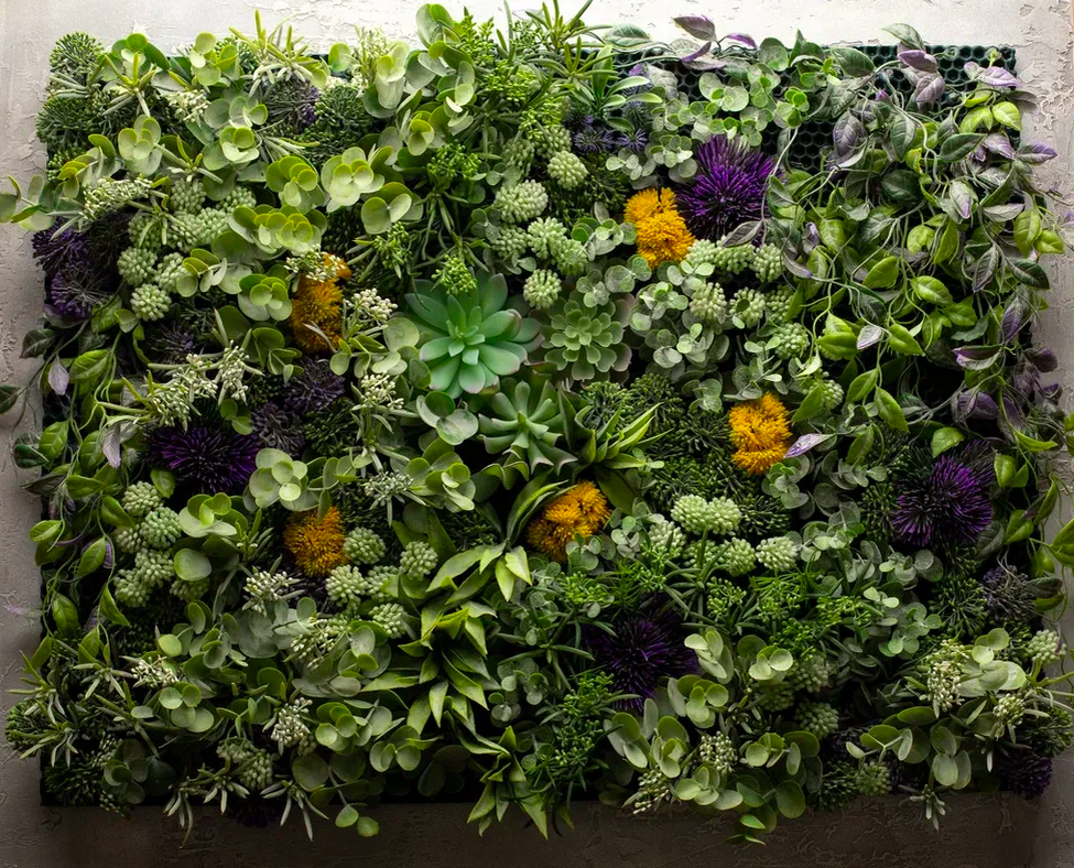 Исходником для нейросети послужила моя фитокартина, сделанная в 2023 году. 