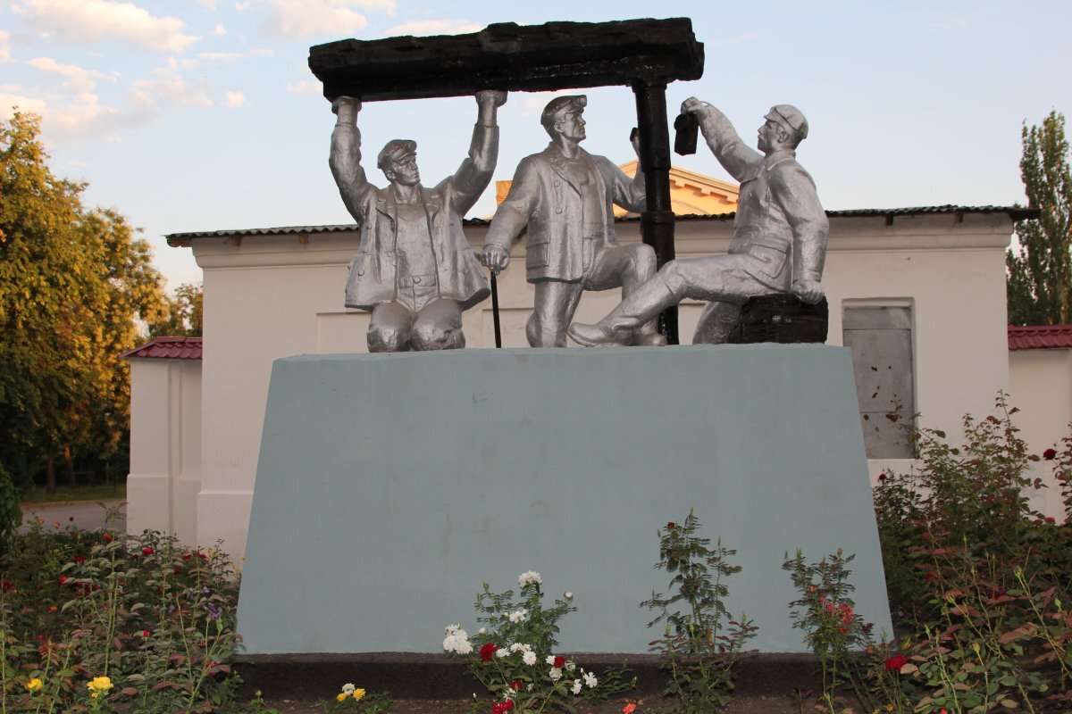    На Дону установлен новый порядок выезда и въезда в ДНР и ЛНР