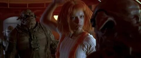 В галерее - кадры из названных фильмов Бессона с Йовович