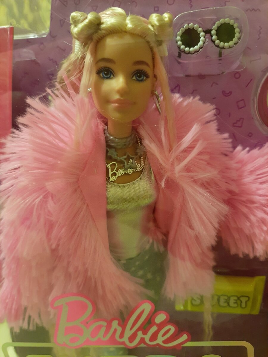 Barbie fashionistas extra fluffy sale