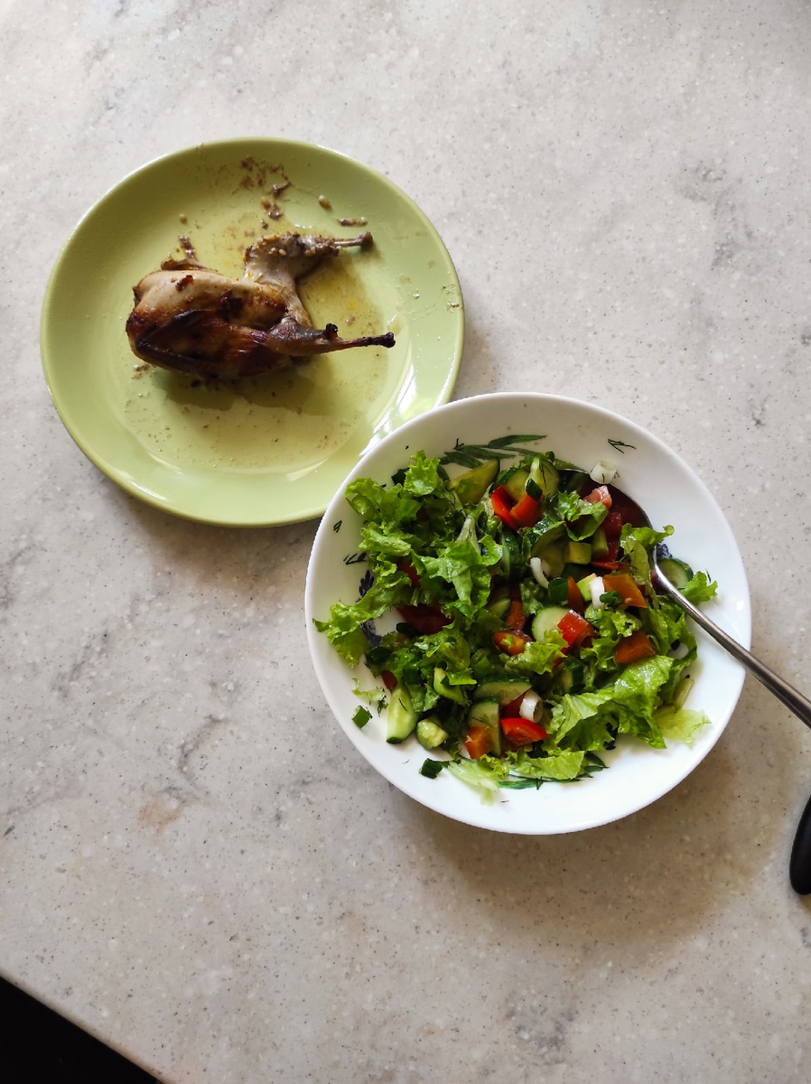 Перепелку я попробовала впервые и поняла, что мы с ней не подружимся