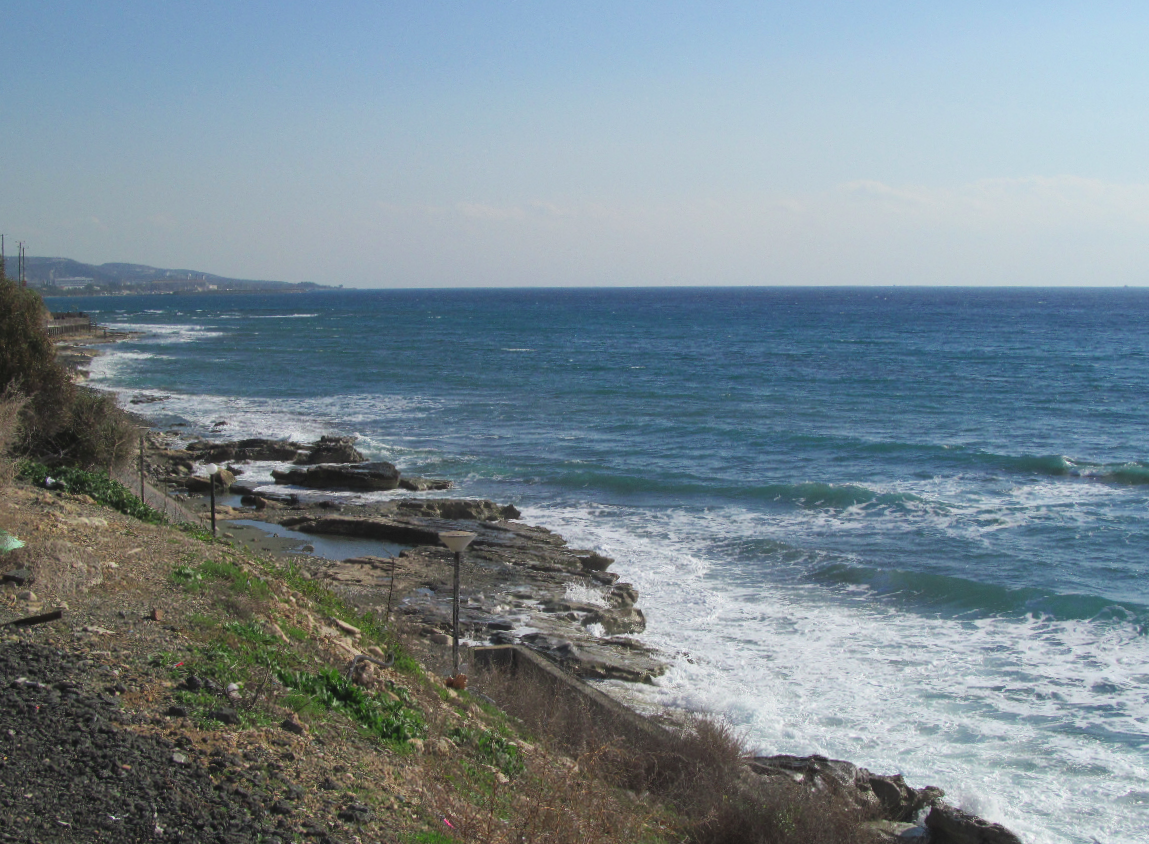 В этот день мы пошли смотреть развалины древнего города Аматус.