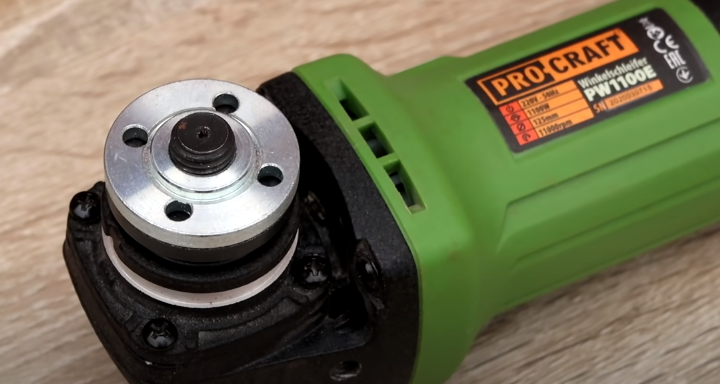 Болгарка обязательно с регулировкой мощности оборотов.