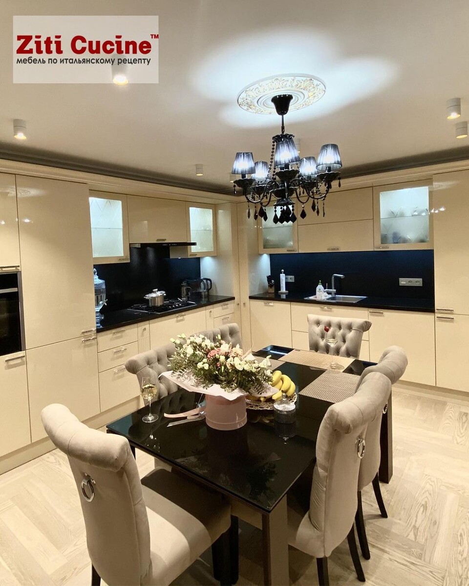 Листайте карусель, чтобы оценить все фото проекта