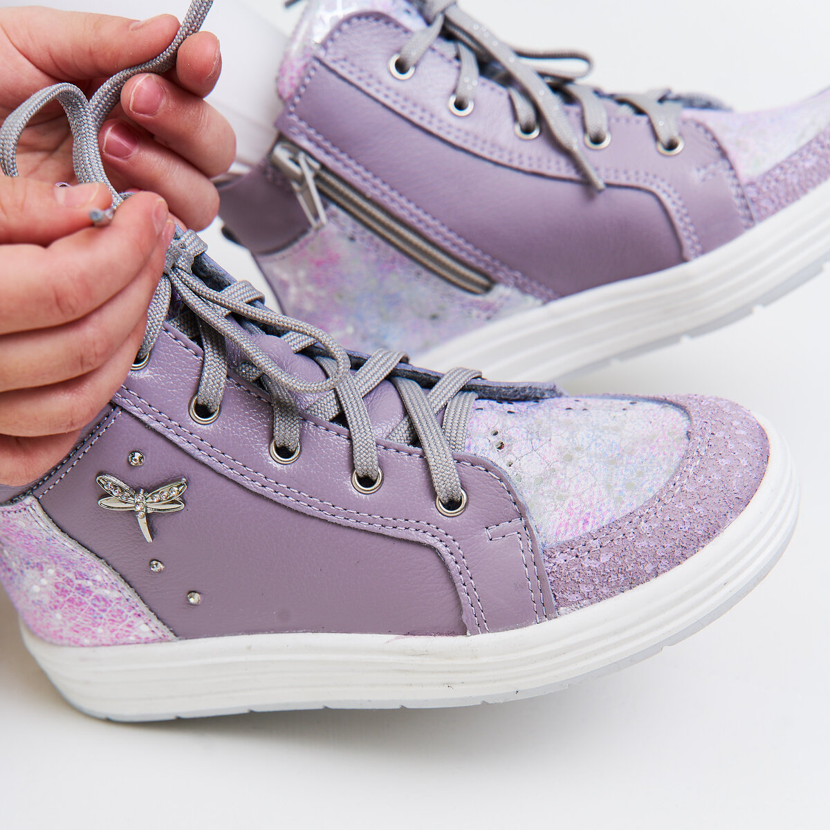 На фотографии представлена модель обуви SHOESLEL, АРТ. 1390