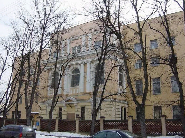 Детская больница им сеченова. Ул Россолимо 11 стр 1. Университетская клиническая больница 3