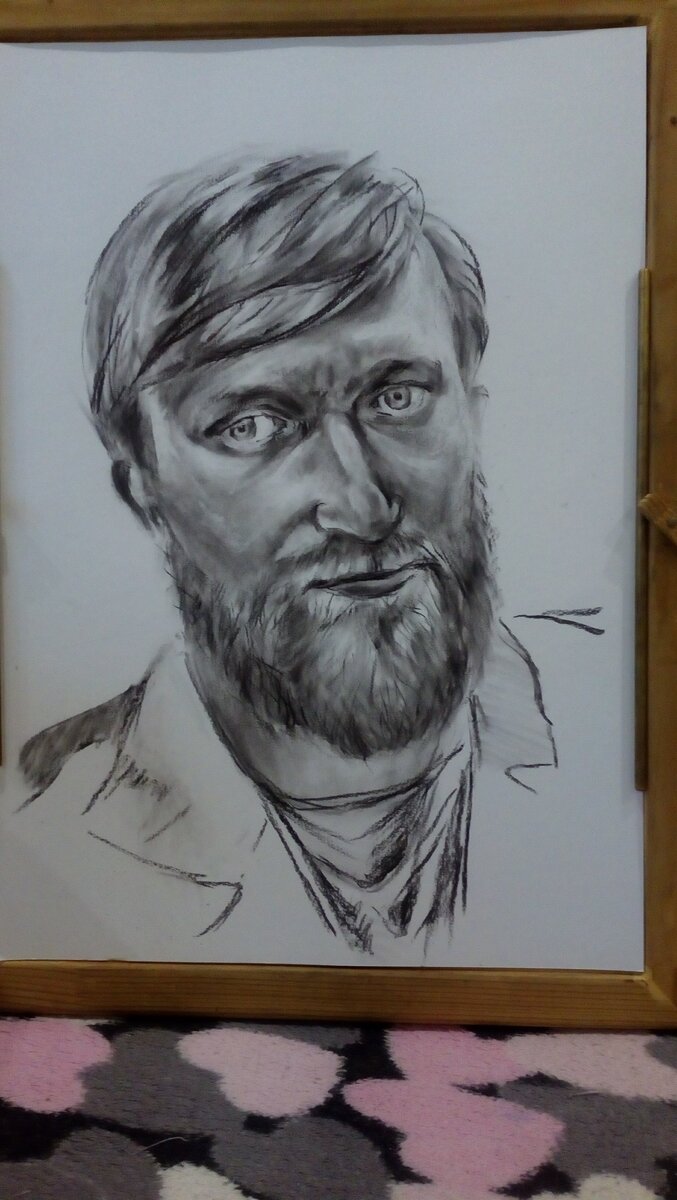 Хороший давний знакомый просил его изобразить. 