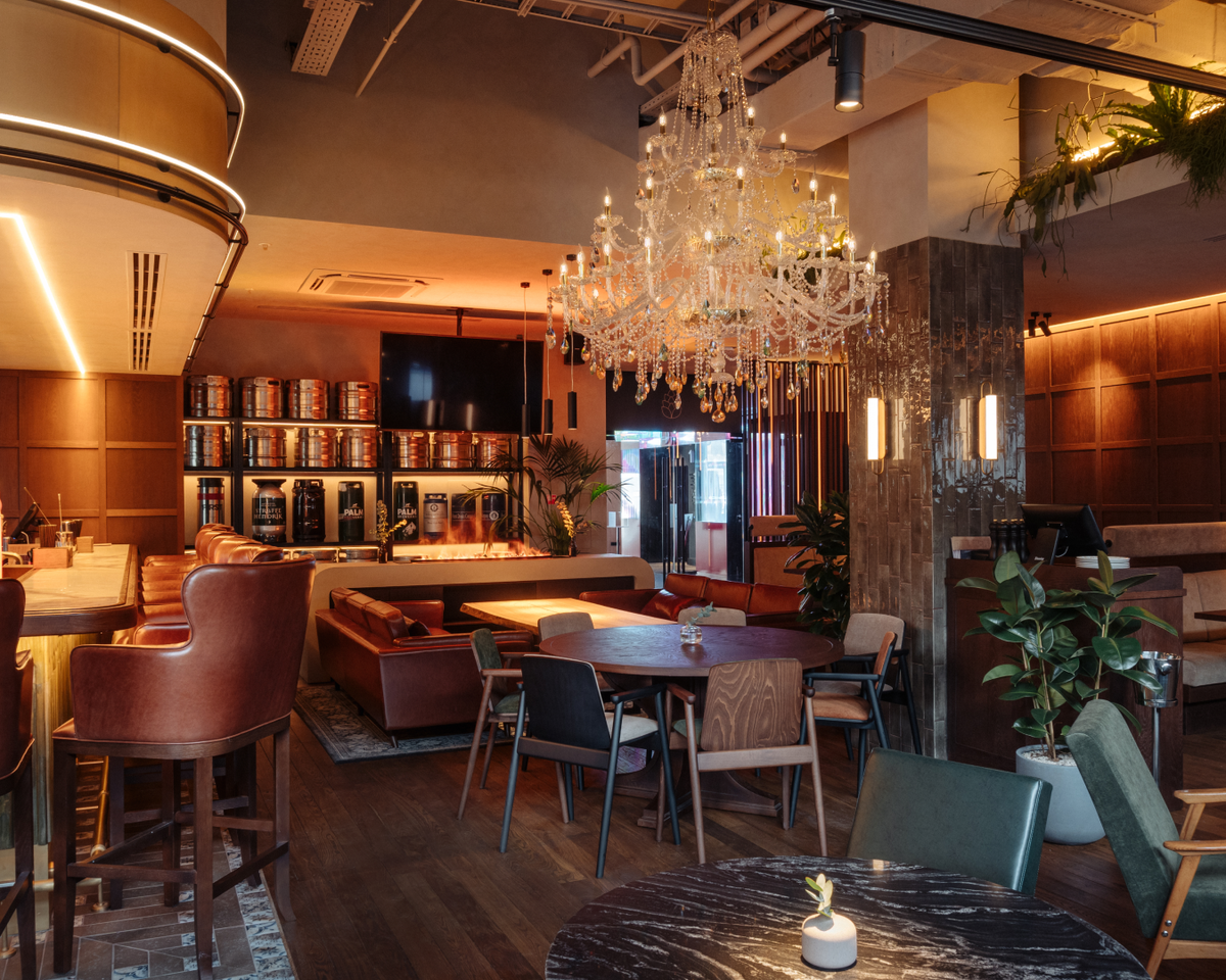 Паб Брюссель в Москве | Смоленская ул., 8 / +7 (499) 755-51-55