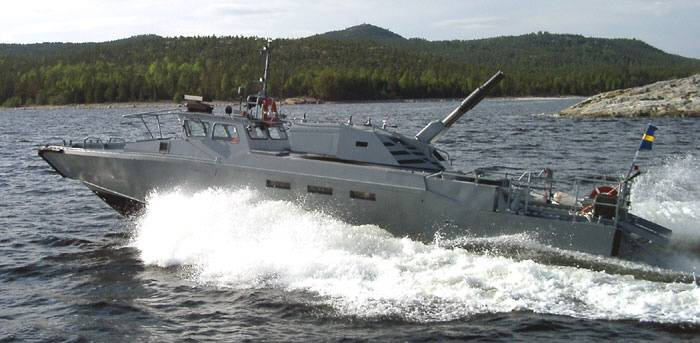 Советские речные танки - срочно нужно продолжение! А есть что у соседей?