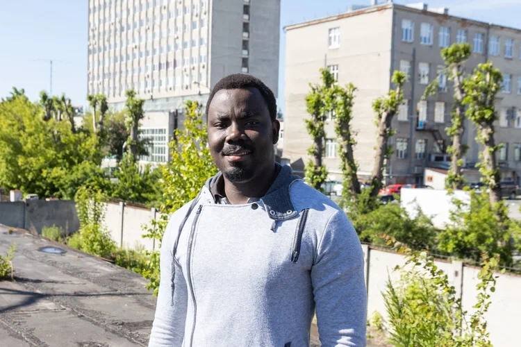 ФЭП и результаты экспериментов Агьекум Эфраим Бонах представил в кандидатской диссертации. Фото: Илья Сафаров.