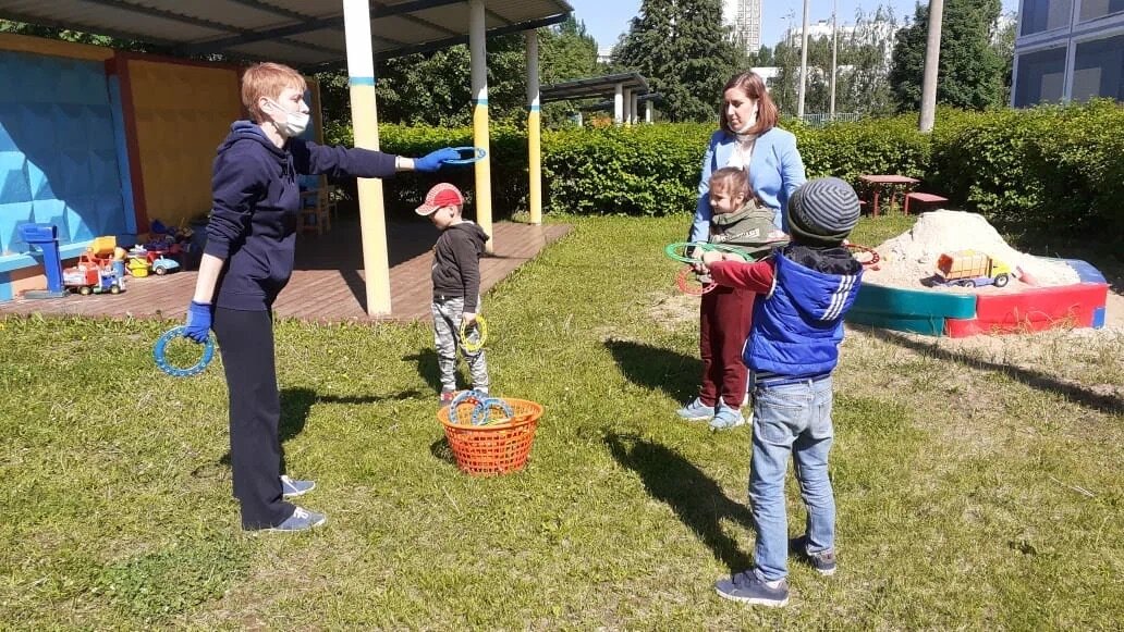 Прогулка в детском саду