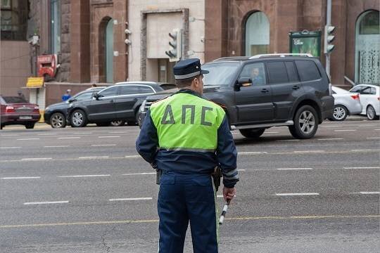    В РФ введена уголовная ответственность за систематическое вождение без прав