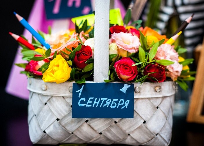 Современные букеты поражают разнообразием и полетом мысли. Фото из сети