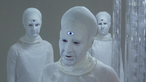 угадайте, какой глаз нарисован