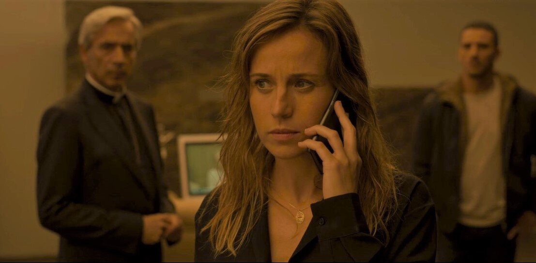 Скриншот из фильма "Legado en los huesos" ("Наследие костей").