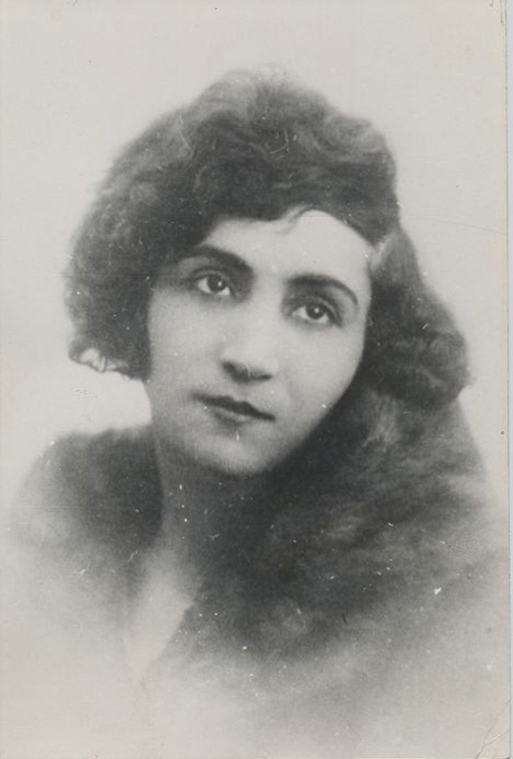 Молодая Луиза Асланян. Фото: Музей литературы и искусства им. Егише Чаренца / EVN Report