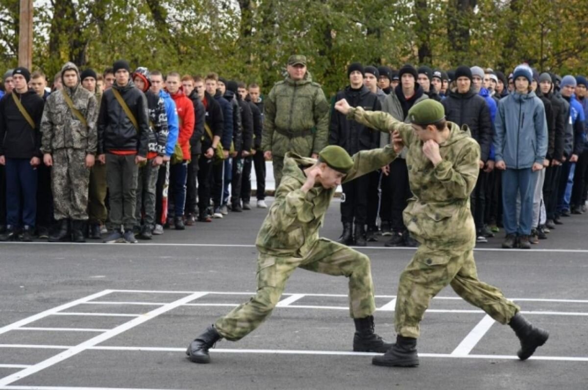    В Омске открыли центр военной подготовки молодёжи «Авангард»