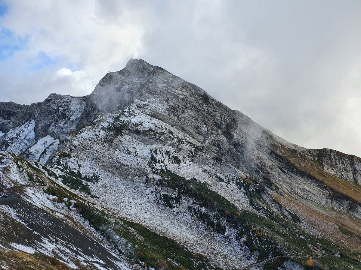 Поляна 2200. Фото автора.
