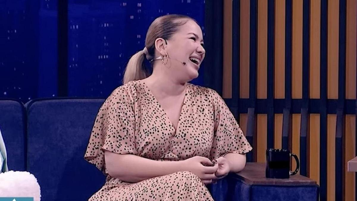    Макпал Исабекова:instagram.com/tungi_studia