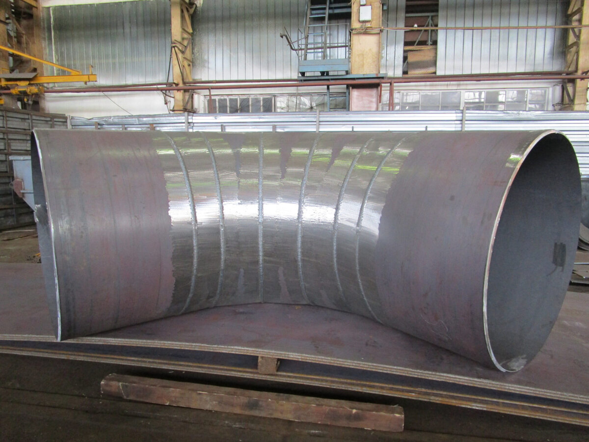 Производим отводы сварные в строгом соответствии с нормами ОСТ 34–10–752–97 (для трубопроводов ТЭС);
ОСТ 36–21–77 (для металлургической, пищевой, нефтяной, химической и других типов промышленности);
СК 2109–92 (для водопроводных сетей);
серией 5.903–13 ТС-583 (для тепловых сетей).
Колено 820х14 Отвод 820х14 ОСТ 34–10–752–97 ОСТ 36–21–77 
Колено 920х10 Отвод 920х10 ОСТ 34–10–752–97
Колено 1020х14 Отвод 1020х14 ОСТ 34–10–752–97

Производим переходы сварные в строгом соответствии с нормами
ОСТ 34–10-753–97 СК 2109–92 Серия 5.903–13 ОСТ 36–22-77
Переход конц. на 920 1020х12–14 ОСТ 34–10.752–97
Переход эксц. на 920 1020х12–14 ОСТ 34–10.752–97 ОСТ 36–22–77 
Переход конц. на 630 1220х12–14 ОСТ 34–10.752–97 ОСТ 36–22–77
Переход эксц. на 630 1220х12–14 ОСТ 34–10.752–97 ОСТ 36–22–77 
Переход конц. на 720 1220х12–14 ОСТ 34–10.752–97 ОСТ 36–22–77
Переход эксц. на 720 1220х12–14 ОСТ 34–10.752–97 ОСТ 36–22–77

Производим тройники в строгом соответствии с нормами
ОСТ 34.10–764 (переходные);
ОСТ 34.10–765 (переходные с накладкой);
ОСТ 34.10–762 (равнопроходные);
ОСТ 34.10–763 (равнопроходные с накладкой);
СК 2109–92 (для водопроводных сетей);
серии 5.903–13 (для тепловых сетей).
Тройник 1200х1200х18–14 ОСТ 34–10.762–97 ОСТ 34–10.763–97 
Тройник 1200х1200х25–18 ОСТ 34–10.762–97ОСТ 34–10.763–97

📍ООО «Техэнергомет»
📱+79302102333
✉zakaz@temnn.ru
🌐www.temnn.ru
temnn.ru