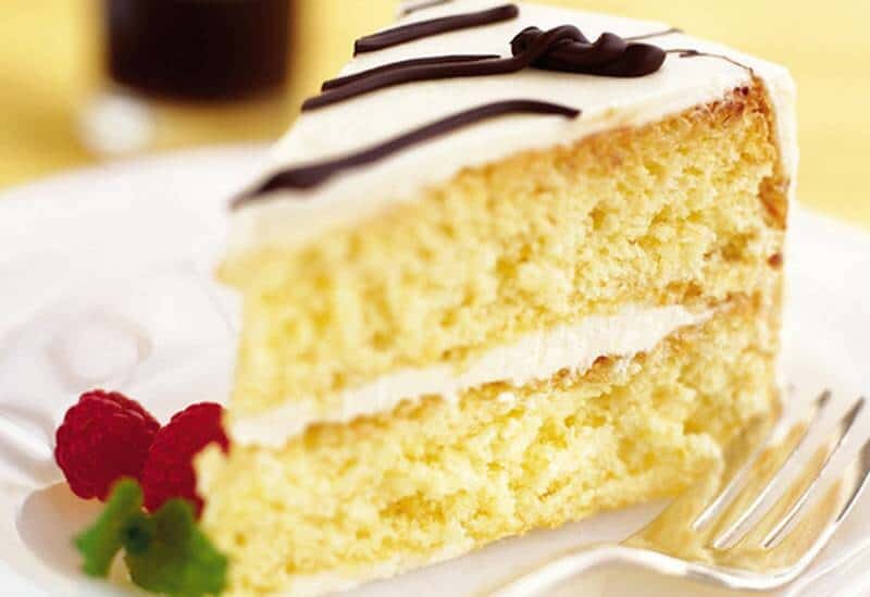 Бисквитный торт со сгущенкой 🍰 - рецепт с фотографиями - Patee. Рецепты