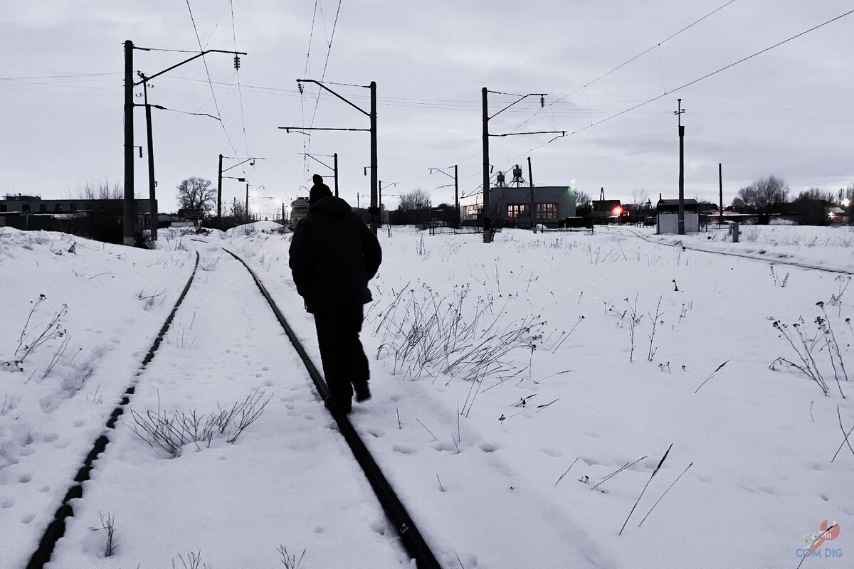Железнодорожные пути на территории депо. 