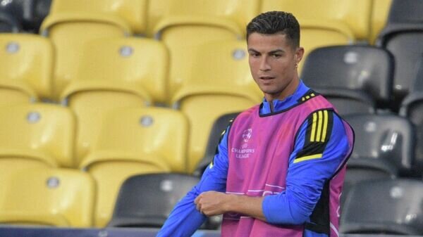    Футболист "Манчестер Юнайтед" Криштиану Роналду© AFP 2022 / SEBASTIEN BOZON