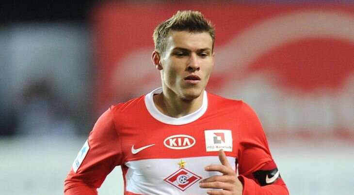 Сергей Паршивлюк - воспитанник Спартака, сверкнувший в сезоне 2009