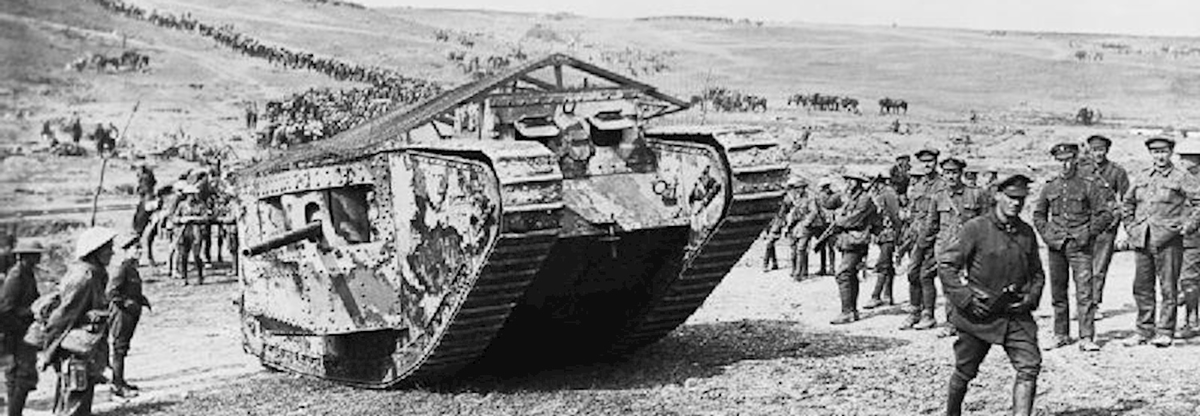 Танк Mark I в ходе операции при Flers-Courcelette 15 сентября 1916-го