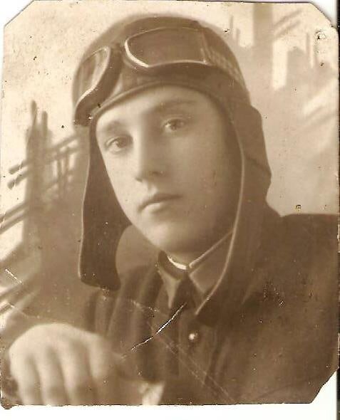 Анатолий Морозов в молодости