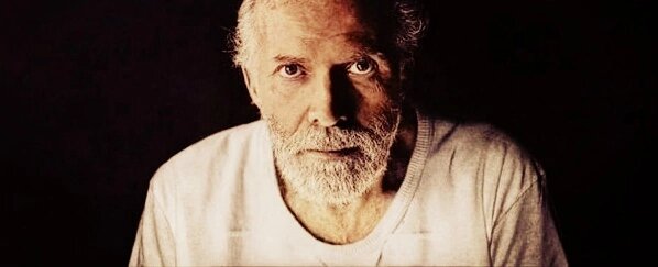 Роберт Адамс