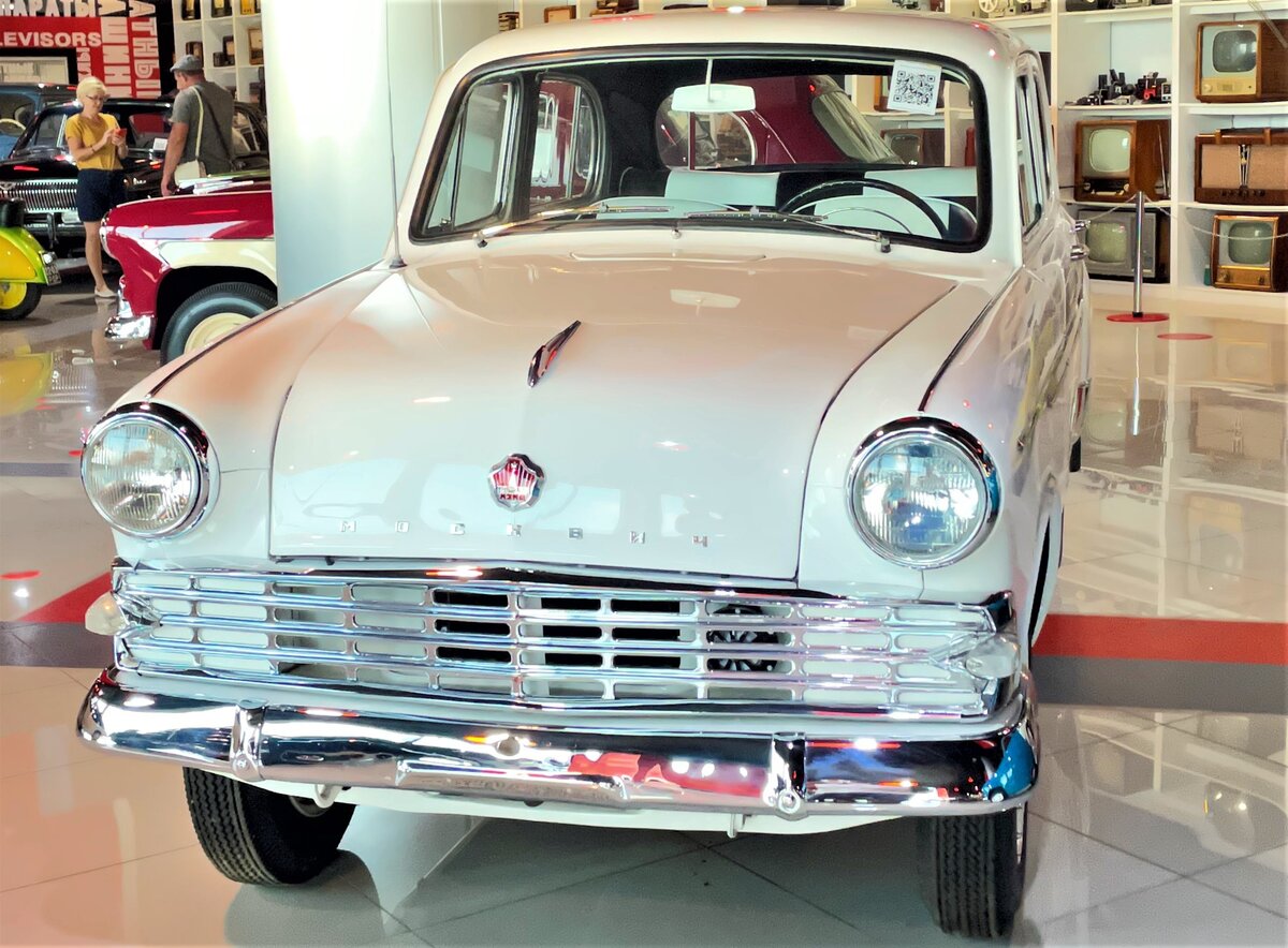 Москвич-402Э