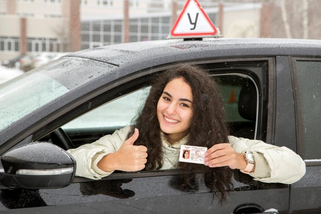 https://automobile-zip.ru/wp-content/uploads/9/3/d/93d28d87fbb6b2490d0e65ac76248fef.jpeg