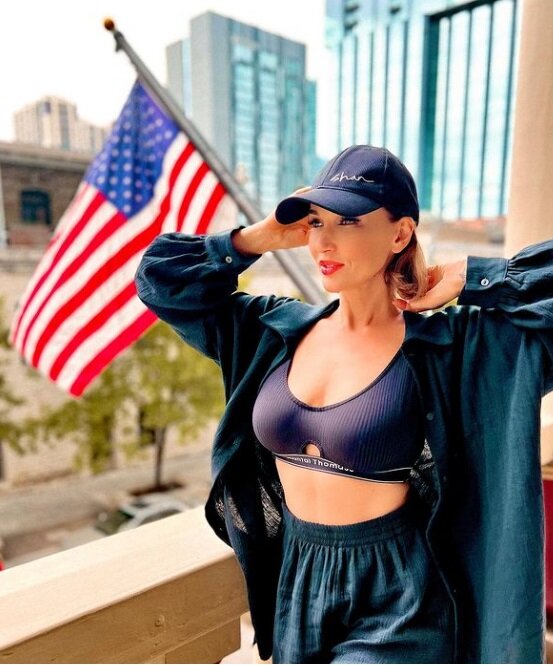 Чехова обнажилась на отдыхе в США ради пародии на Монро