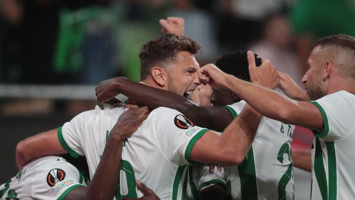    Футболисты "Ференцвароша"© пресс-служба клуба "Ференцварош"