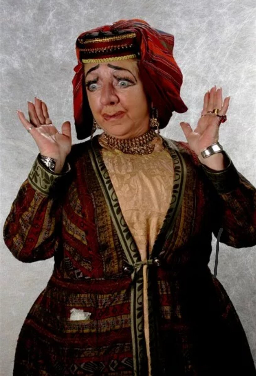 Ханума спектакль цдкж. Сваха ханума. Телеспектакль ханума 1978. Ханума фильм 1978. Людмила макарова ханума.