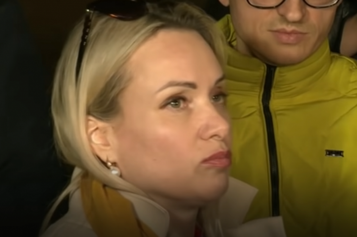    Суд отказал в заочном аресте экс-редактора Первого канала Овсянниковой